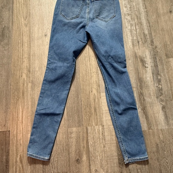 Old Navy Blue Skinny Jeans - Picture 2 of 4